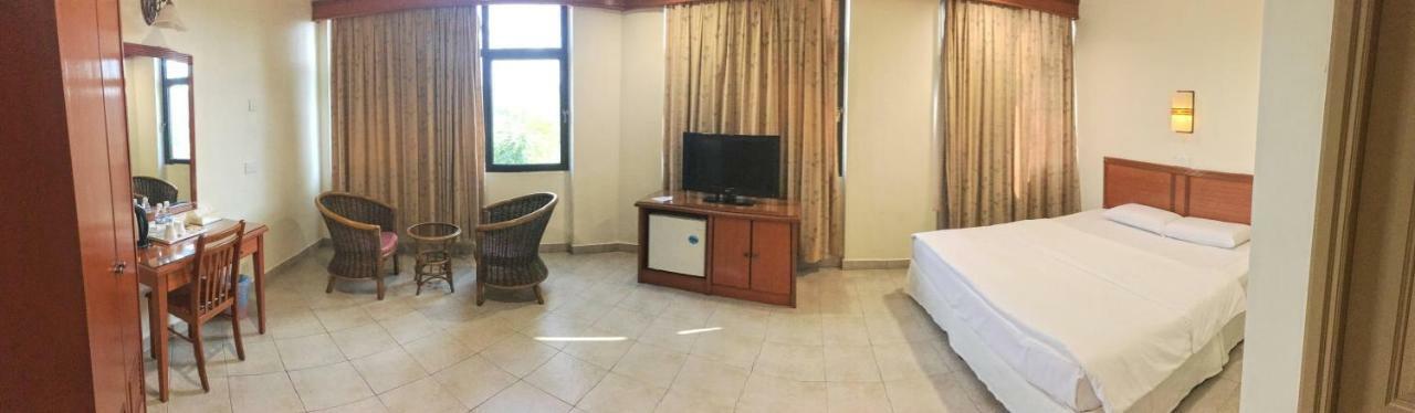 Harbour View Hotel Sekinchan Extérieur photo